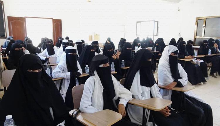 المهرة .. جلستان للوقاية من الابتزاز الإلكتروني ضمن حملة الـ16 يومًا