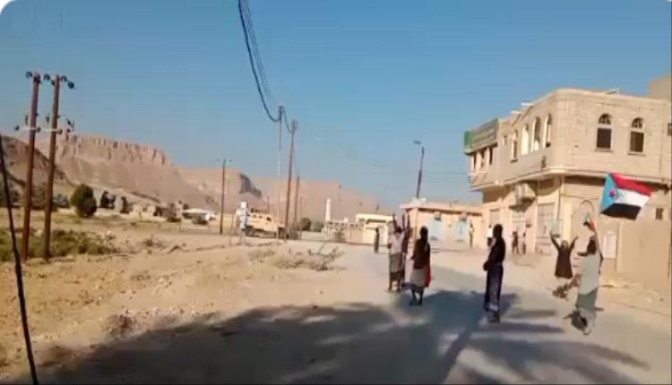 عاجل / القوات الجنوبية تحرر تريم وتتوغل شرقًا