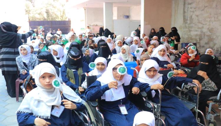 «المعاقون» في صنعاء... فئة منسيّة تحت مقصلة الحرمان