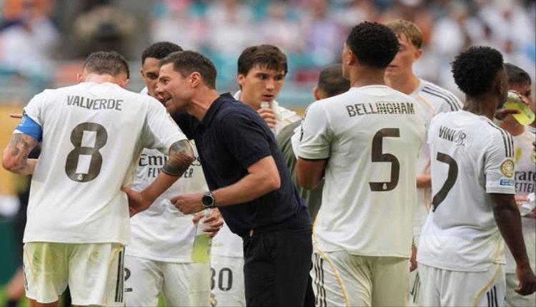 الكشف عن أعضاء حزب فينيسيوس المعارض لألونسو في ريال مدريد