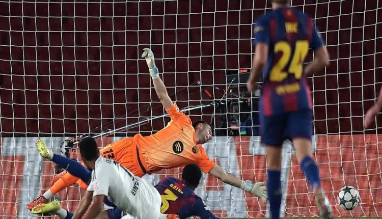 رأس كوندي تمنح برشلونة ريمونتادا ضد آينتراخت فرانكفورت