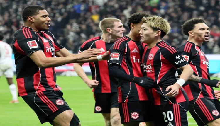 فرانكفورت يستعيد توازنه في الدوري الألماني