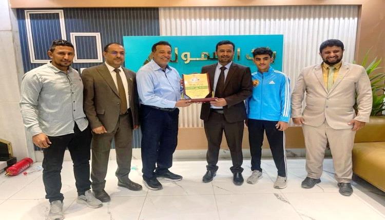 اتحاد الجودو يكرم بنك الشمول بعدن 