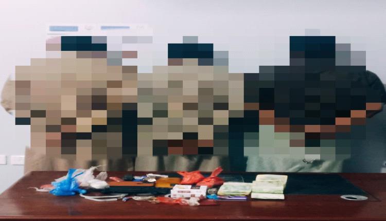 أمن شبوة يضبط 3 متهمين في عملية ناجحة ( تفاصيل ) 
