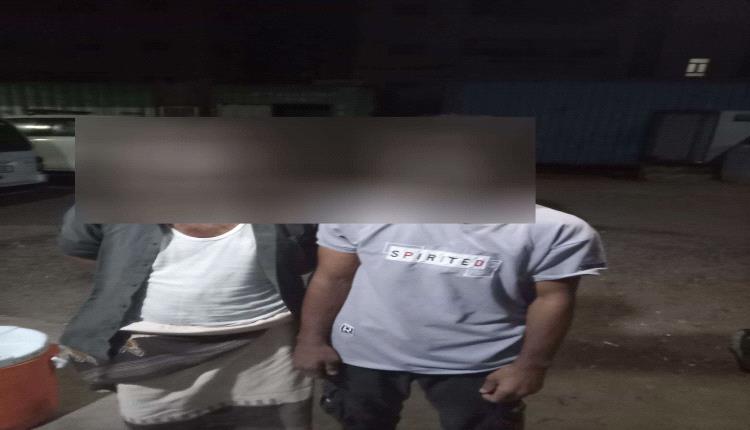ضبط عصابة متخصصة بسرقة أسلاك الكهرباء من المباني قيد الإنشاء بعدن

