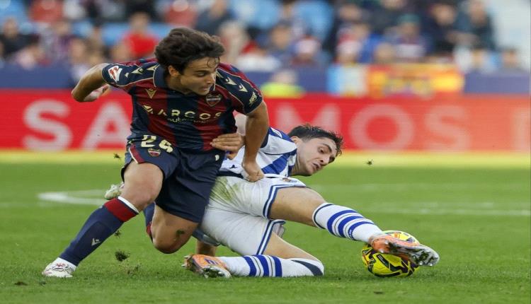 الدوري الإسباني.. سوسييداد يفرط بفوز نادر في ملعب ليفانتي