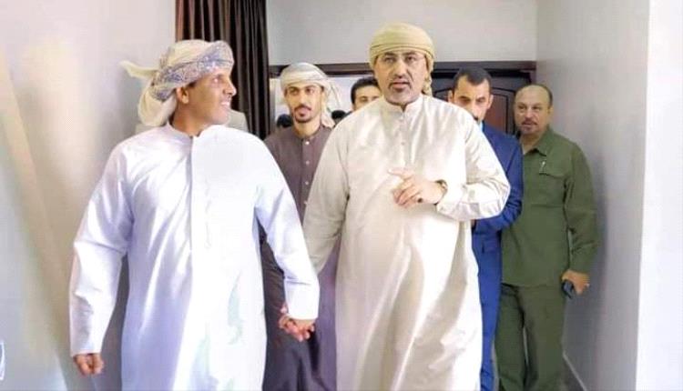 باكريت يعلق على استجابة الرئيس الزُبيدي لمطالب أبناء المهرة وتأهيل 10 آلاف جندي لإدارة شؤون المحافظة