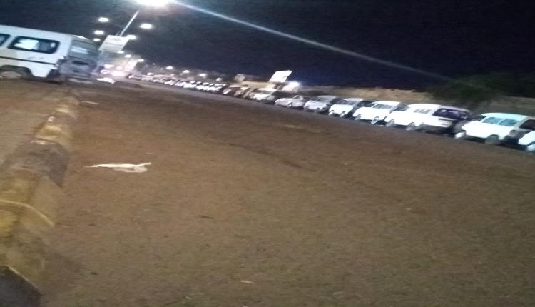 صورة من امام محطة غاز تثير الاستياء والجدل في عدن 