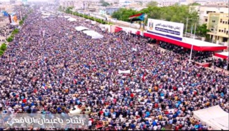 حين تُلغى السيادة عن الدول الجارة.. عبدالرحمن الراشد يحاكم «الجنوب» بجرم الجغرافيا
