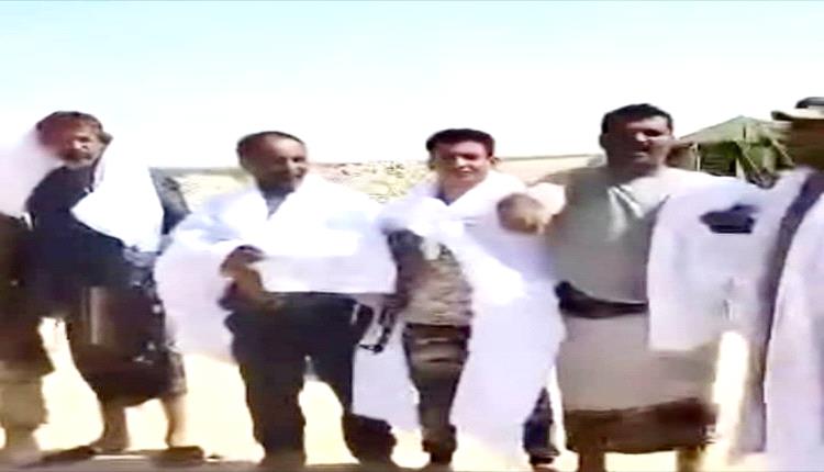 جنود في القوات الحكومية الجنوبية يرتدون الاكفان بوادي حضرموت استعدادا لهذا الأمر 