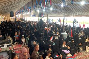 صور - فعالية نسوية حاشدة في ساحة اعتصام سيئون بحضرموت تؤكد دعم انتشار القوات الجنوبية