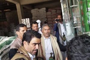 «ادفع أو أُغلق»... الحوثيون يشنّون حرب جبايات تخنق صنعاء
