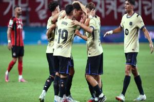 ضربة موجعة.. نجم برشلونة يغيب 4 شهور لهذا السبب