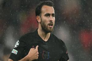 برشلونة يخالف لابورتا.. ويعلن تمديد عقد نجمه