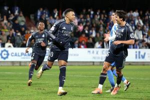 مبابي على بعد هدف من معادلة أهداف كريستيانو رونالدو مع ريال مدريد خلال عام واحد