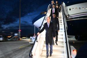 التهديد بقطع رواتب الجنوب رصاصة أخيرة.. تحذيرات بعد محاولات العليمي الابتزاز الاقتصادي