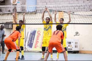 ناشئو الشعلة يواصلون الانتصارات في بطولة عدن لكرة الطائرة