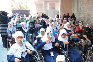 «المعاقون» في صنعاء... فئة منسيّة تحت مقصلة الحرمان