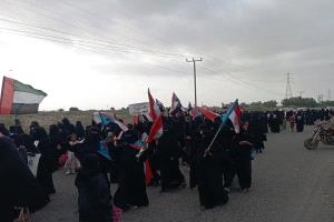 مسيرة نسوية حاشدة في الحسيني بلحج تطالب بإعلان الدولة الجنوبية
