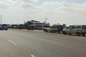 لحج.. مدير عام مكتب الصناعة يحذر ملاك المحطات من التلاعب باسعار مادة الغاز
