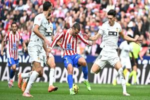 أتلتيكو يزيح الريال عن وصافة الليجا.. ويشعل الصراع مع برشلونة