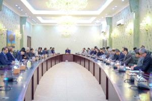 توجيهات صارمة من الرئيس الزُبيدي للقيادات التنفيذية 