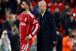 انتهت الأزمة.. استدعاء صلاح لقائمة ليفربول