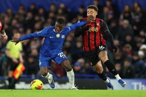 تشيلسي يواصل إهدار النقاط على ملعبه بتعادله أمام بورنموث في البريميرليج