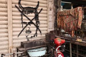 تحقيق يكشف هروب "أطباء الموت" من سجون الأسد إلى قلب أوروبا
