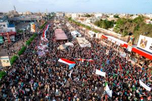 حشود غير مسبوقة في ساحة الاعتصام بالعاصمة عدن دعمًا لمطلب إعلان دولة الجنوب (تقرير مصور)