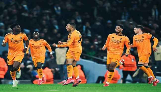 خماسي ريال مدريد يغيب عن لقاء أوساسونا