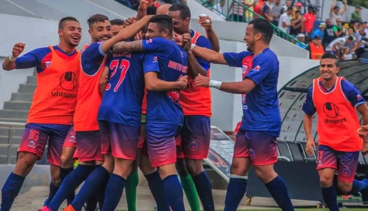 أولمبيك آسفي يتوج بكأس العرش على حساب بركان