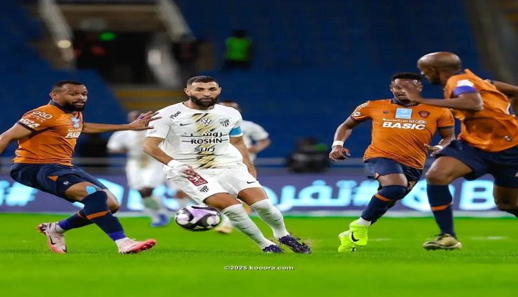 اتحاد جدة يحسم مستقبل بنزيما