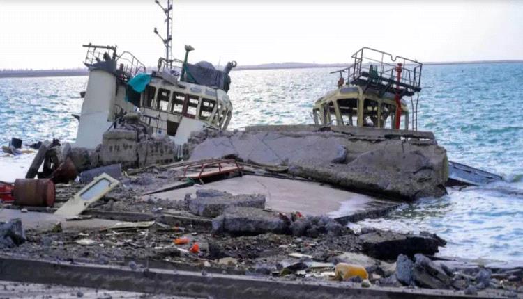 تكتم حوثي غداة ضربات إسرائيلية استهدفت ميناءي الحديدة والصليف
