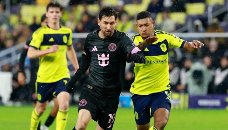 ميسي يخسر رغم التسجيل.. ويخشى سيناريو الموسم الماضي