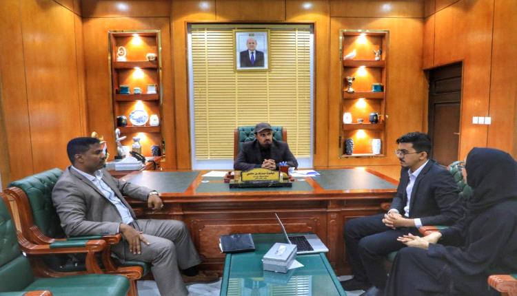 الاطلاع على تحضيرات مؤسسة حضرموت للثقافة للبدء بمشروع المساحة الإبداعية "منطقة الفنون"
