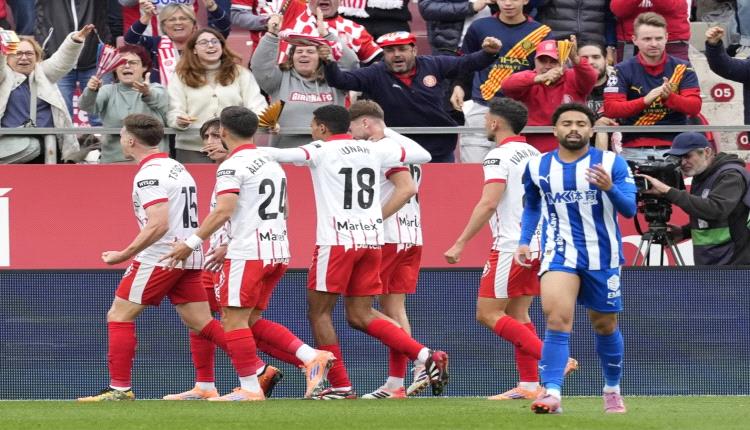 جيرونا يحقق فوزه الثاني على حساب ألافيس في الليجا الإسبانية