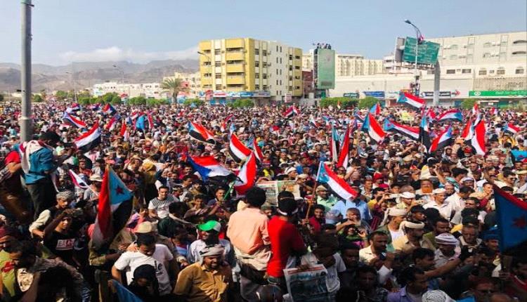 تقرير : من يغذي المناطقية في الجنوب ولماذا؟