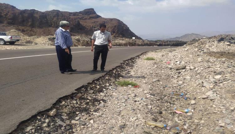 دراسة عاجلة لمعالجة المنعطفات الخطرة في طريق العرقوب بأبين بتوجيهات وزير الأشغال