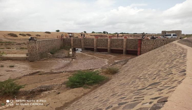 لحج.. مزارعو دلتا تبن يطالبون بإصلاح الاضرار التي خلفتها مياه السيول