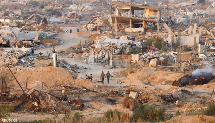 قتلى بغارات إسرائيلية على غزة.. وحماس تحذر من "شرارة الحرب"
