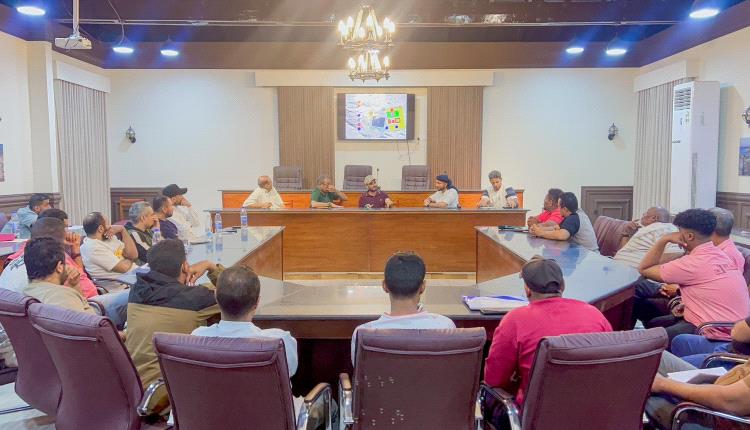 ادارة نادي التلال تعقد اجتماعًا فنيًا موسّعًا لمناقشة خطط التطوير وتعزيز جاهزية الألعاب الرياضية