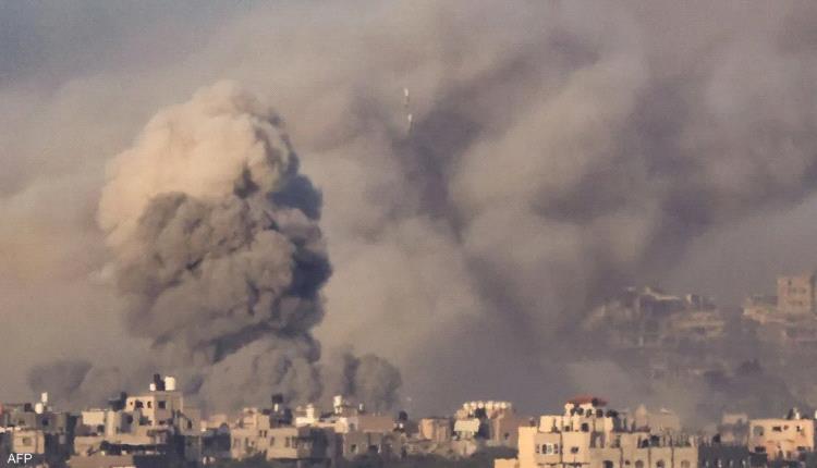 أحزمة نارية ونسف مبان.. قصف إسرائيلي عنيف على جنوب غزة

