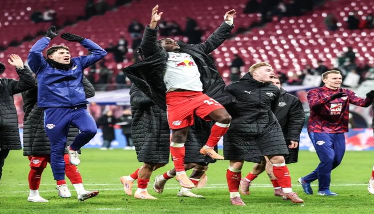لايبزيغ يحتل وصافة الدوري الألماني بفوز سهل على بريمن