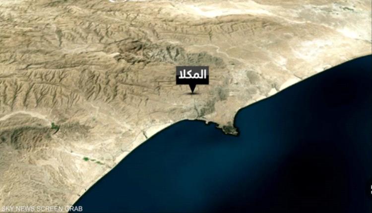 صحفي : مدرسو المكلا دفعوا 3500 ريال سعودي… ولا أرض صرفت حتى اليوم!