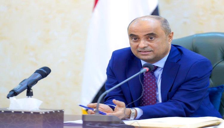 الشرق الأوسط: بن بريك في مهمة صعبة لضبط أداء الحكومة وتسريع الإصلاحات
