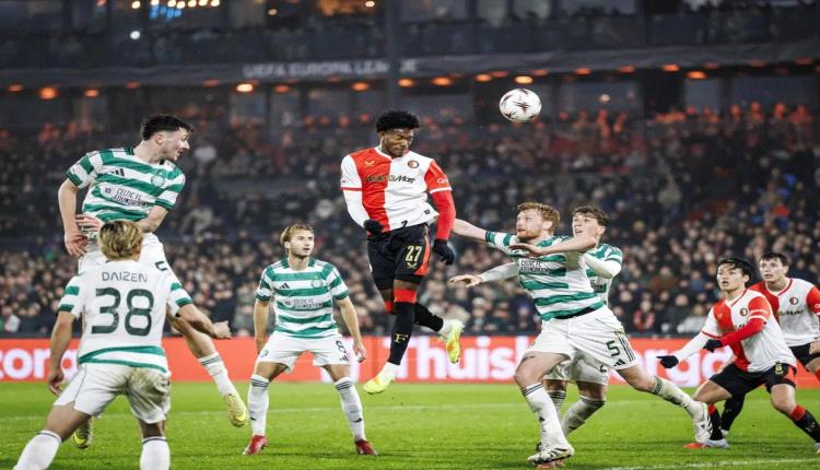 ستراسبورغ يقلب تأخره إلى فوز على كريستال بالاس في دوري المؤتمر الأوروبي