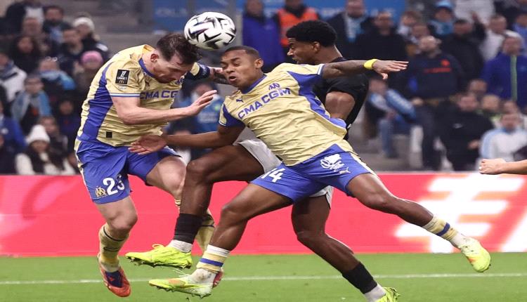مارسيليا يفرط في اعتلاء صدارة الدوري الفرنسي بتعادل مخيب