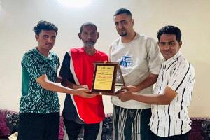 ملتقى بصمة يكرم نجم المنتخبات ونادي الشعلة الكابتن باسل جماعي
