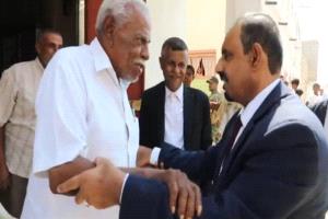 بن ماضي  يزور  أول حضرمي تخرج من الكلية الحربية بمصر
